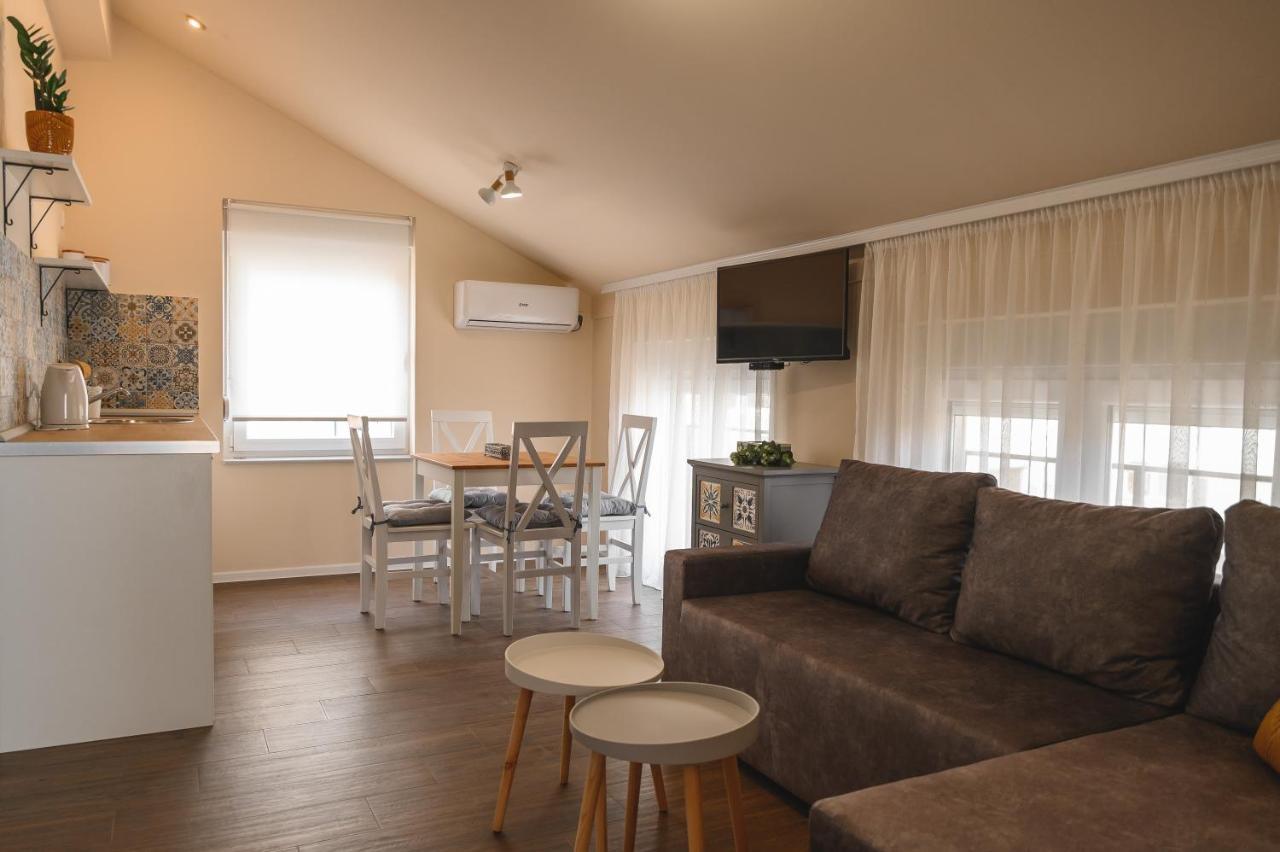 Apartmani Mis Šabac Extérieur photo
