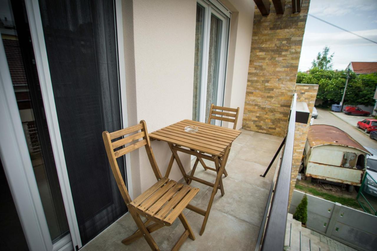 Apartmani Mis Šabac Extérieur photo
